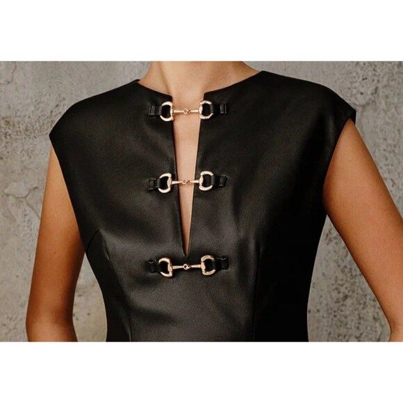 NWT COMMENSE Faux Leather Buckle Mini Dress Sleeveless V Neck Party Club Black M - Picture 3 of 11